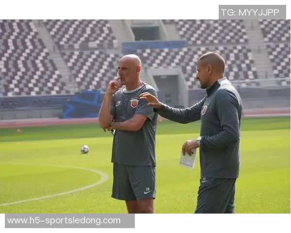 海港队多哈冬训接近尾声新闻官分享精彩训练瞬间图集